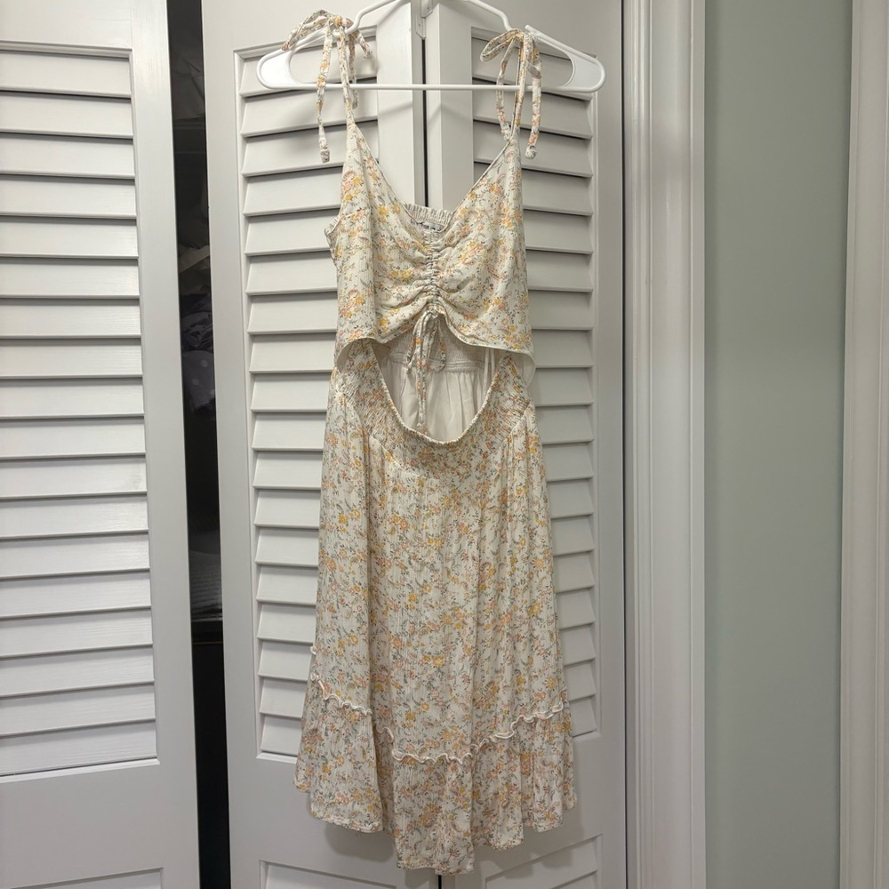 Hollister Asymmetrical Hem Cutout Dress Floral Size Large TALL